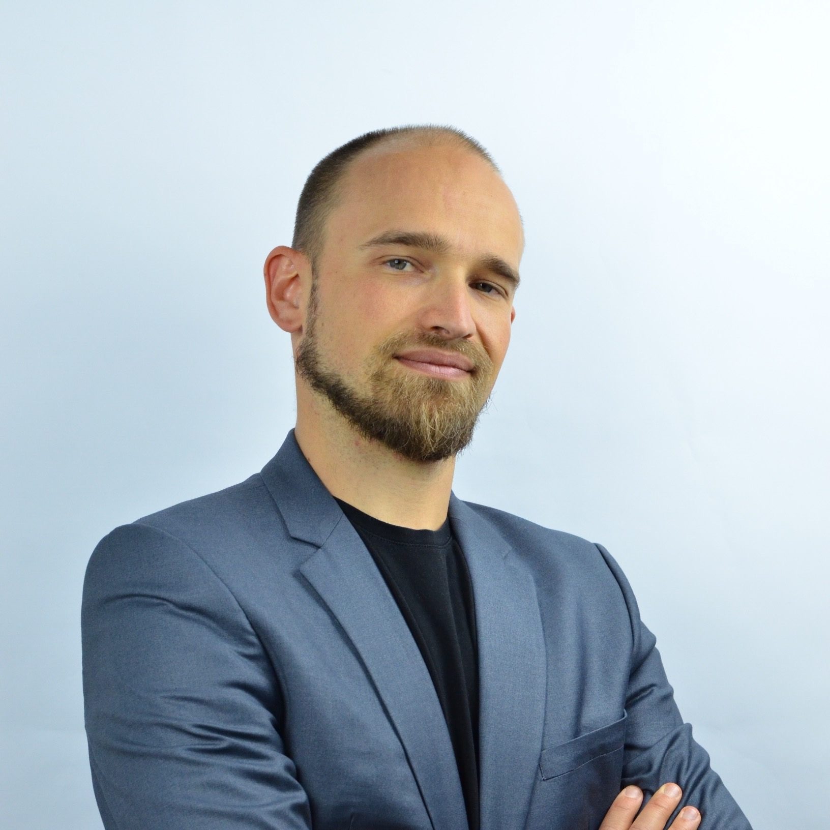 Várhelyi Tibor építészmérnök
